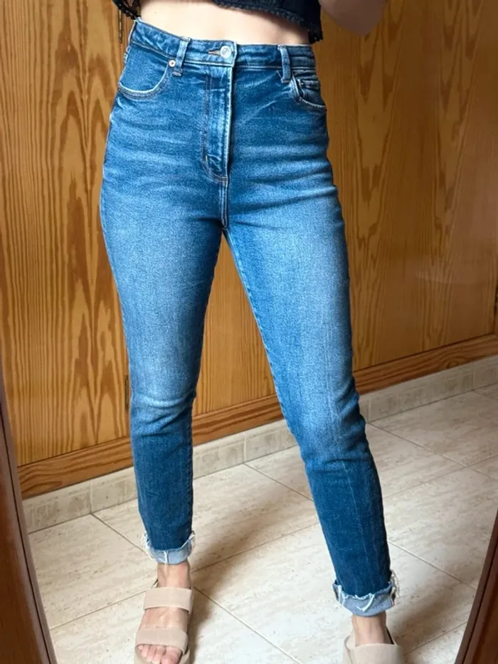 🌺 Pantalón vaquero Zara elástico talla S 🌺 - photo numéro 2