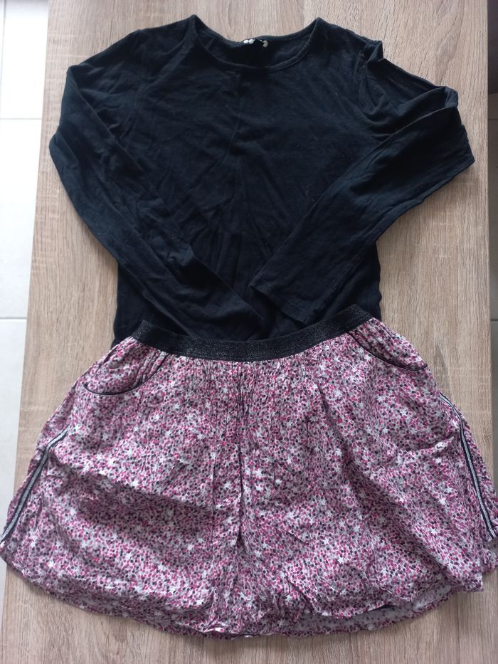 Lot jupe ikks et tee-shirt manches longues