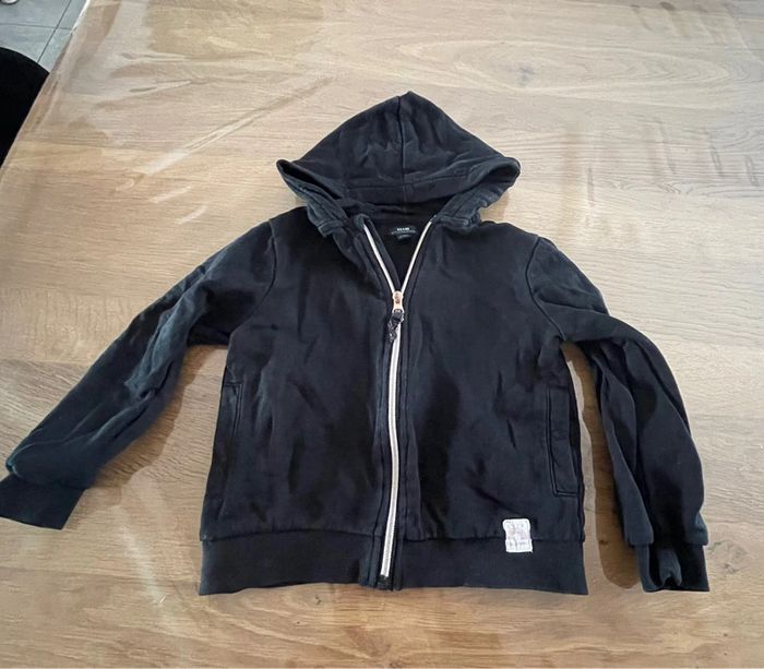 Gilet à capuche fille 6 ans - photo numéro 3