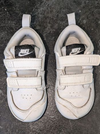 Baskets Nike scratch