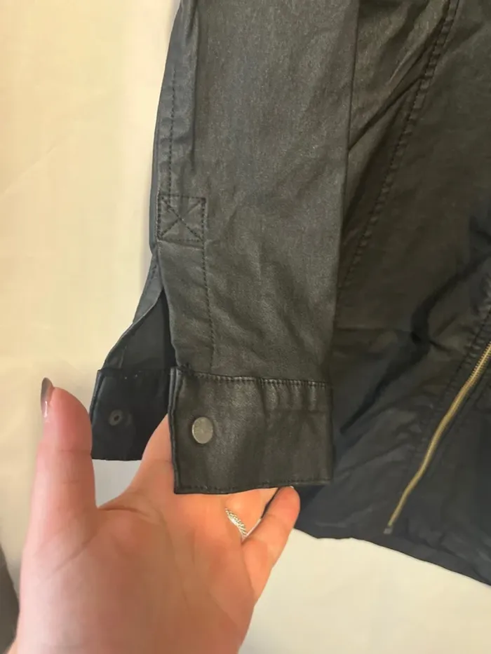 robe noire - photo numéro 4