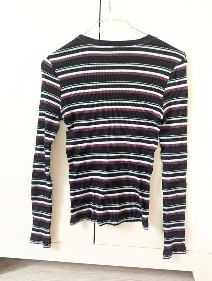 Pull léger taille S 36 rayé - photo numéro 2