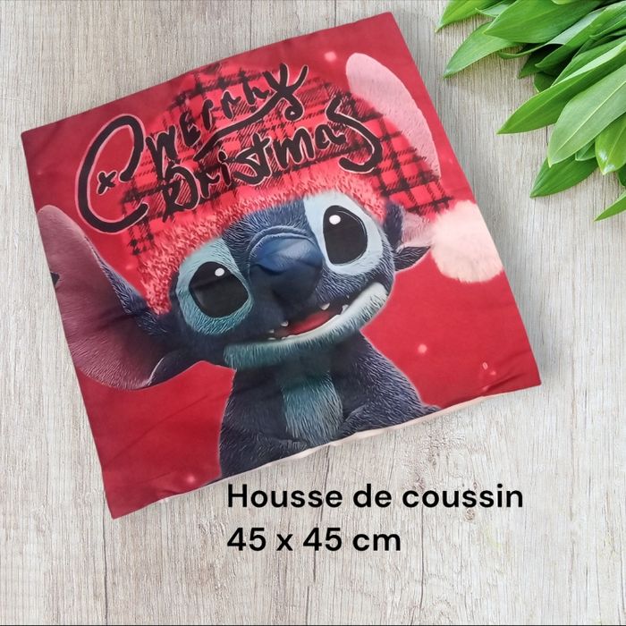 Housse de coussin stitch Disney noël