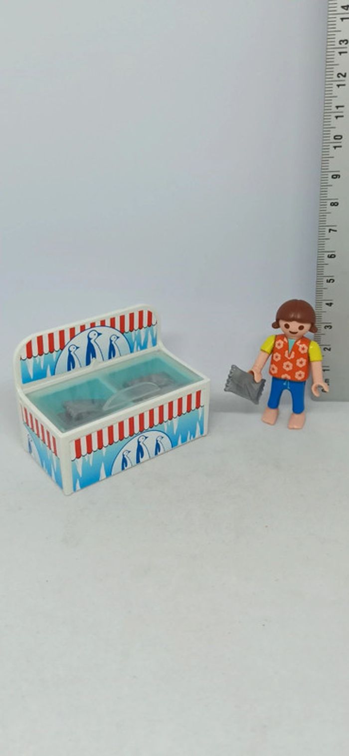 Accessoire playmobil avec enfant fille