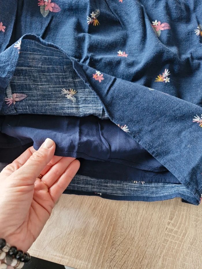 Blouse fleurs. 10 ans. - photo numéro 4