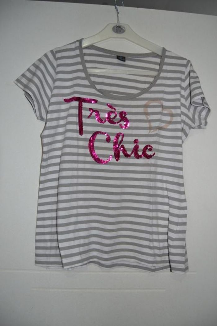 t shirt à rayures