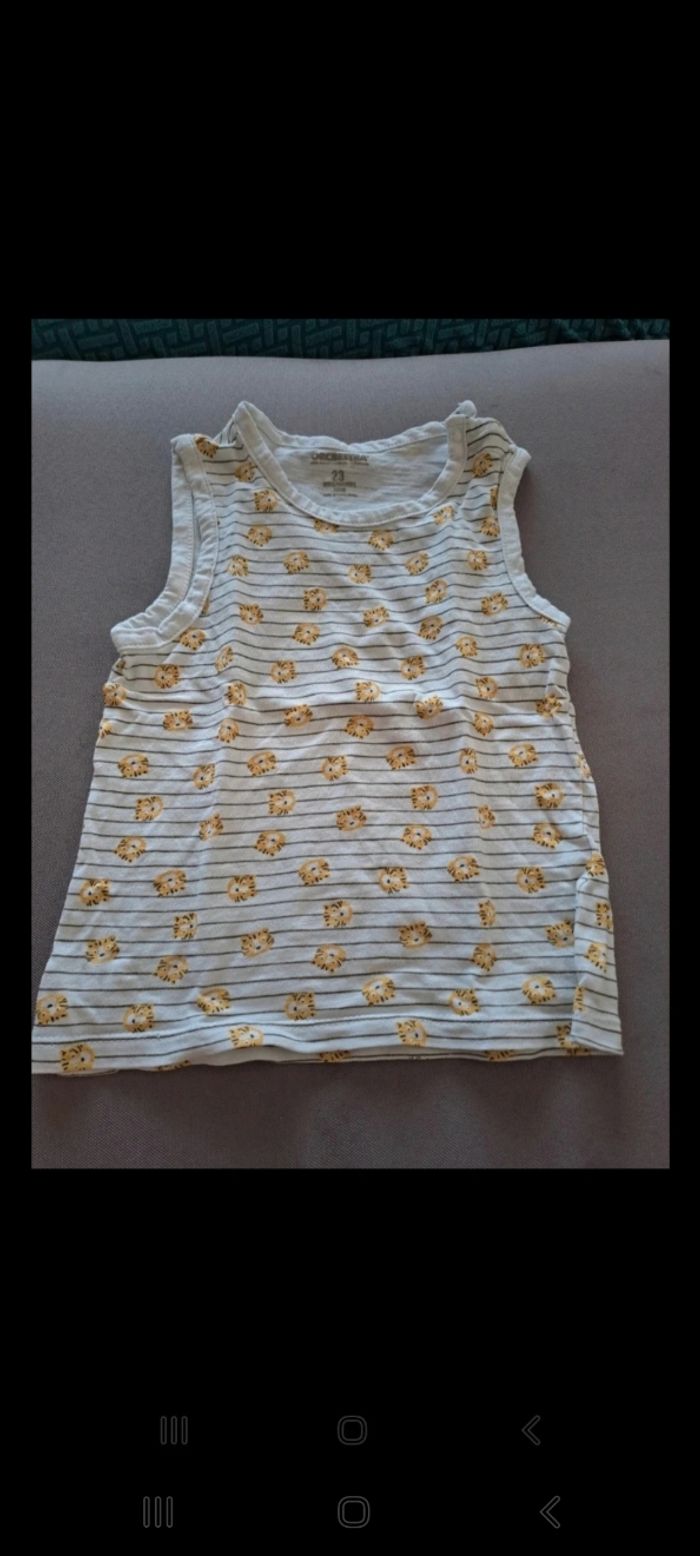 2 débardeurs garçon 👦