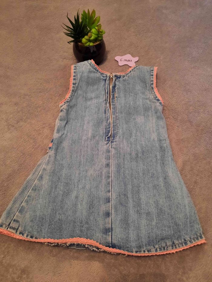 Robe 6 mois - photo numéro 2