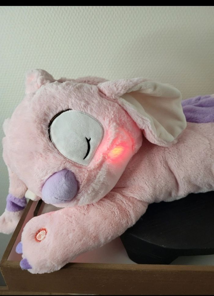 Grande Peluche stitch s'allume 50 cm - photo numéro 2