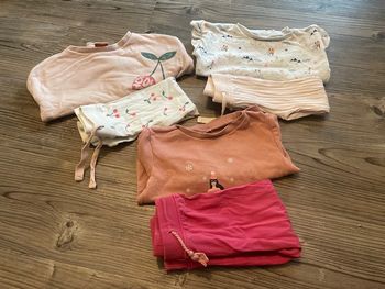 Lot 3 pyjamas