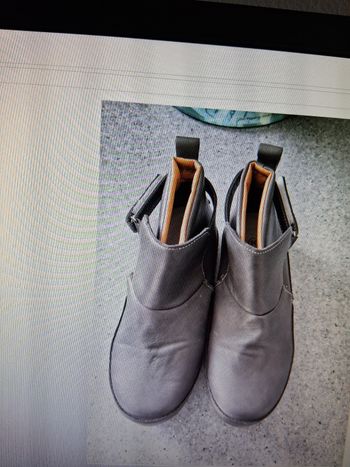 Bottines cuir synthétique gris " P- 36"