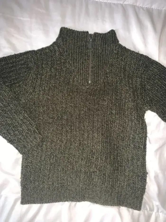 Pull tricoté - photo numéro 2