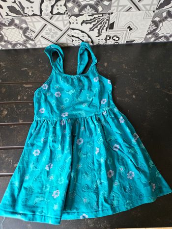 Robe à bretelles