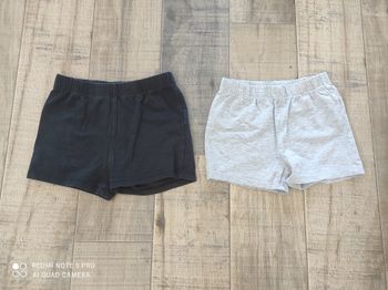 Lot shorts Vertbaudet 8 ans 