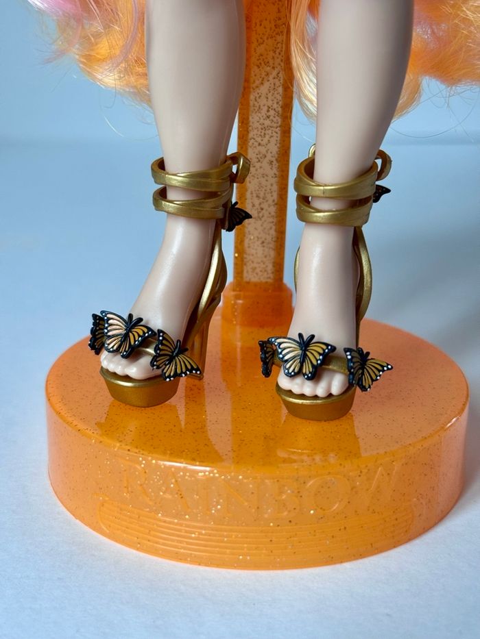 Poppy Rainbow High - photo numéro 7