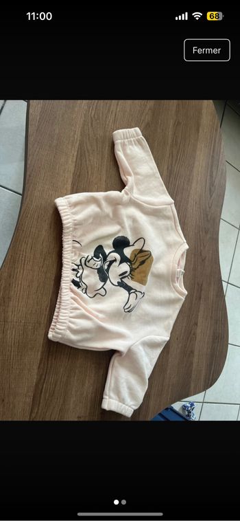 Pulls Minnie