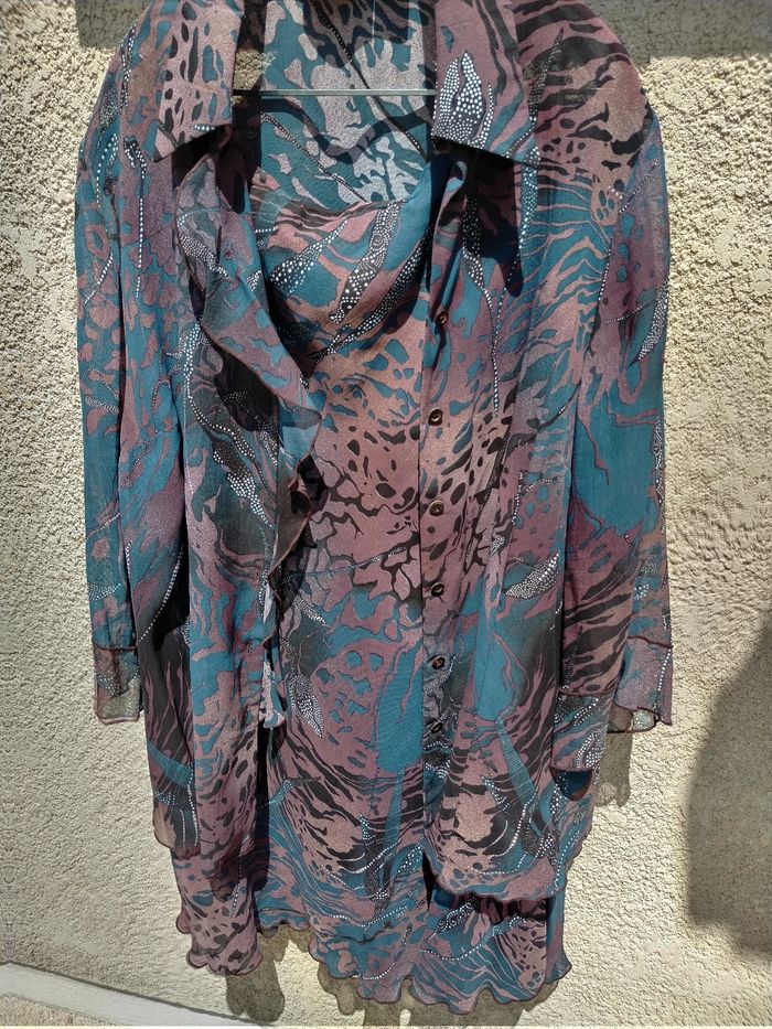 Chemise et jupe
