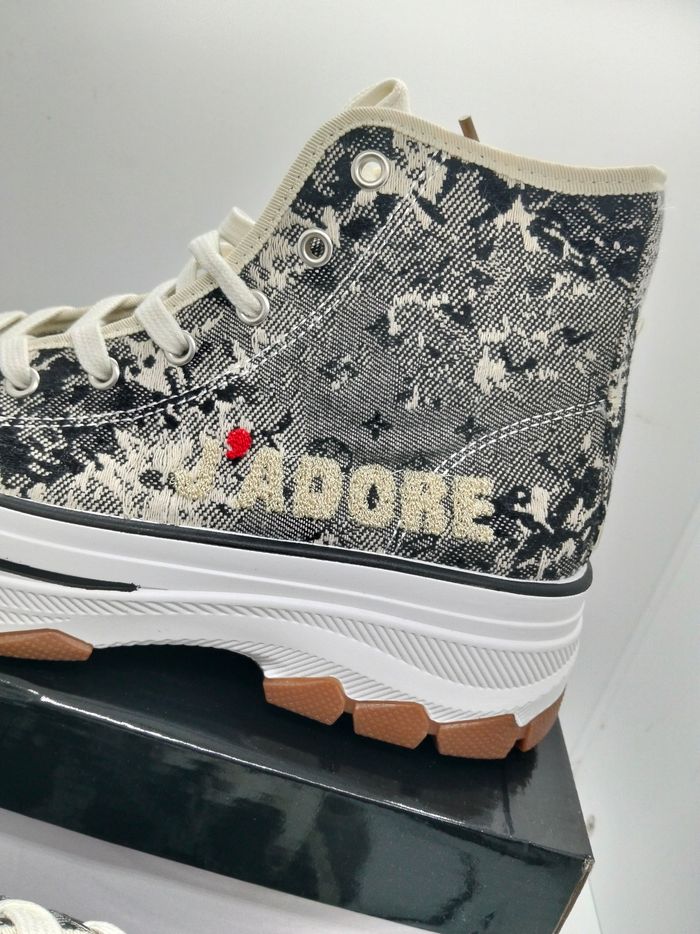 Basket jadore taille 41 - photo numéro 2