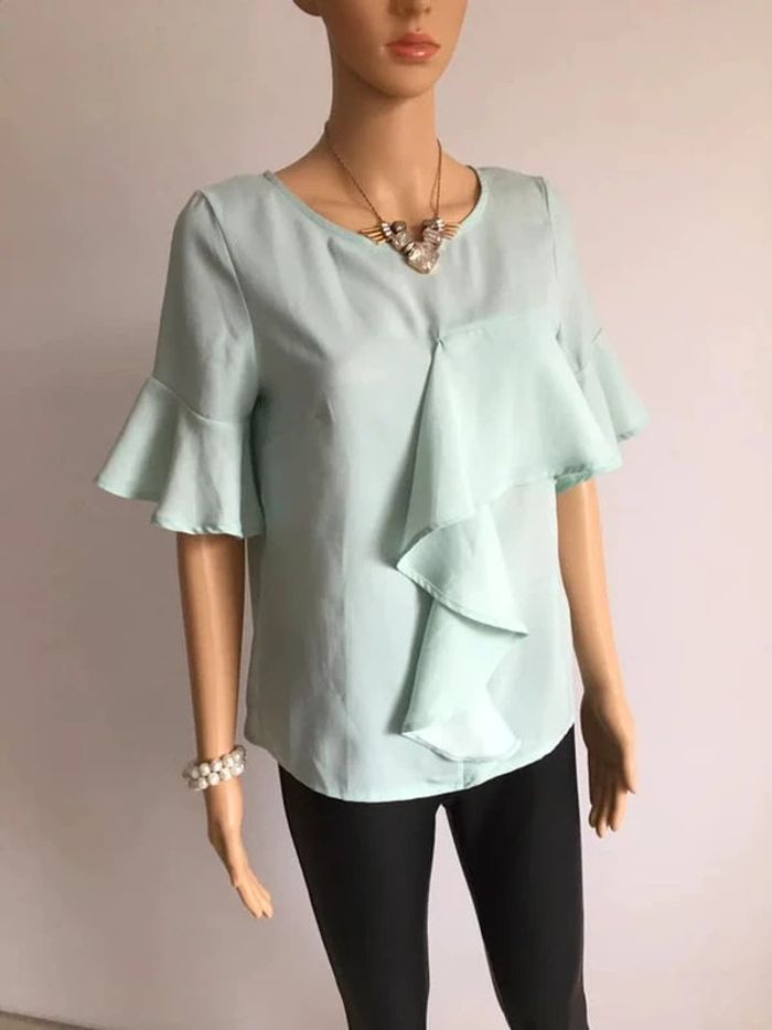 Blouse verte turquoise neuve à manches courtes Morgan taille 38 - photo numéro 2