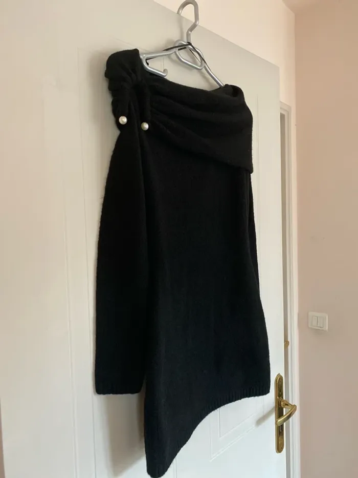 Robe tunique noire Zara épaules dénudées taille 36 - photo numéro 2
