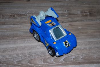 vehicule switch and go dinos - Le Triceratops voix française