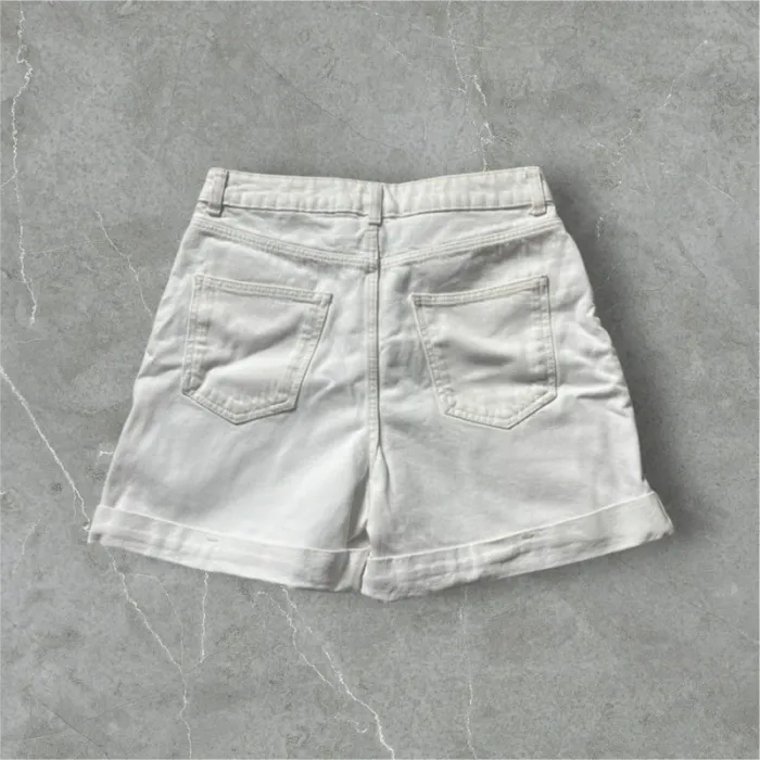 short jean blanc kiabi - photo numéro 2
