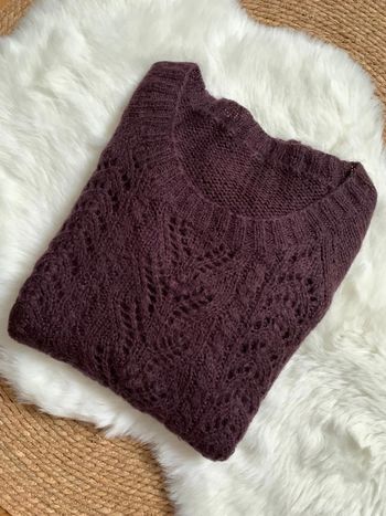 Très joli pull en Maille couleur grenat lit de vin Vintage