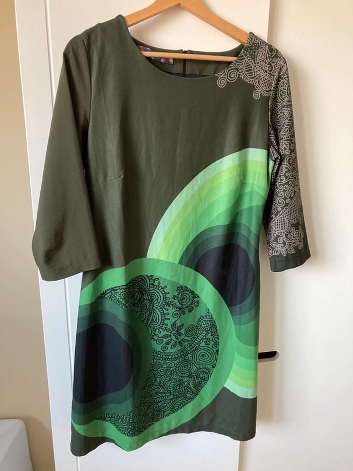 Robe Desigual