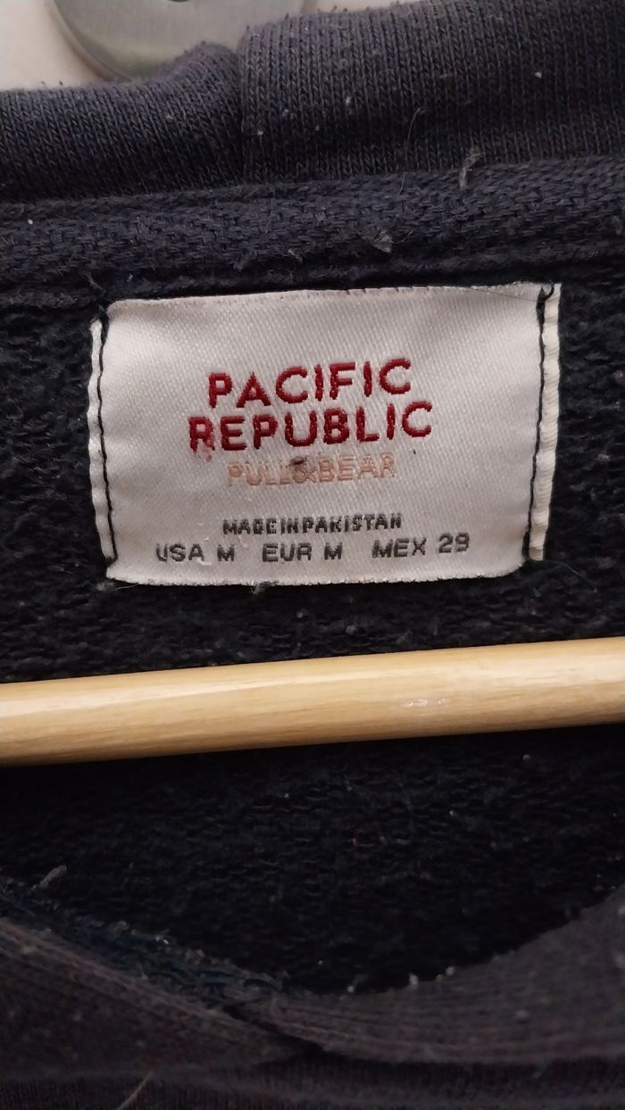 Sweat à capuche femme pull & bear bleu marine - photo numéro 3