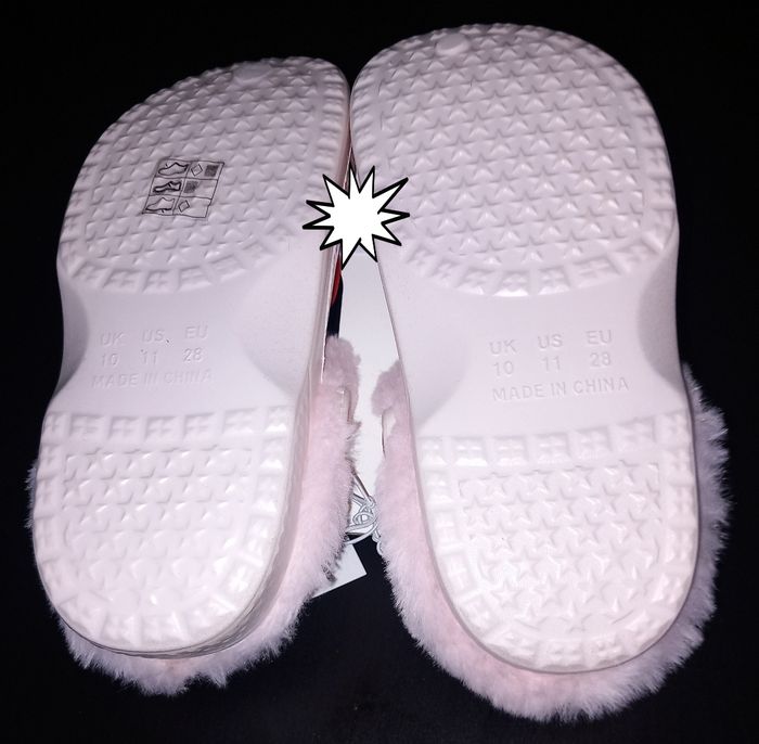 Chaussons Sabots Minnie Mouse Neufs avec étiquette - photo numéro 4