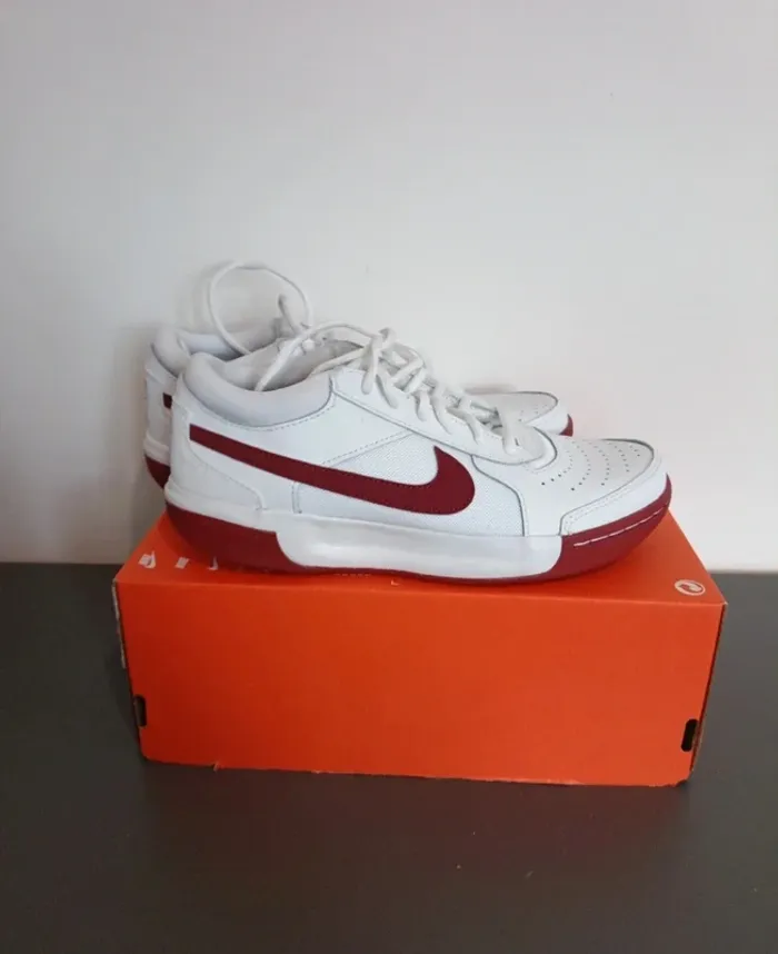 Baskets de tennis Nike zoom court - photo numéro 3