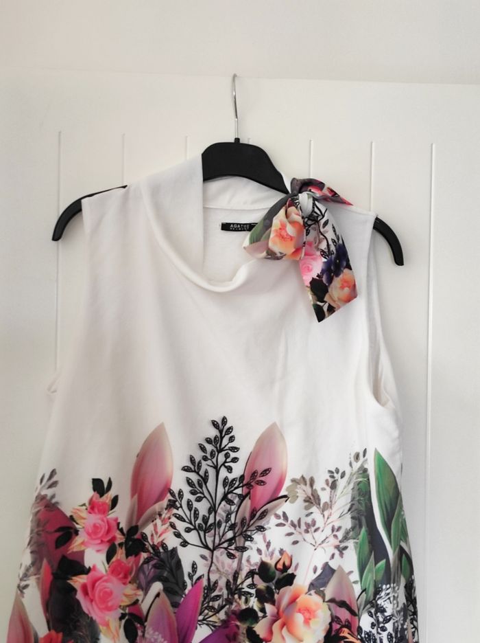 Haut sans m anche femme  taille 42 - photo numéro 2
