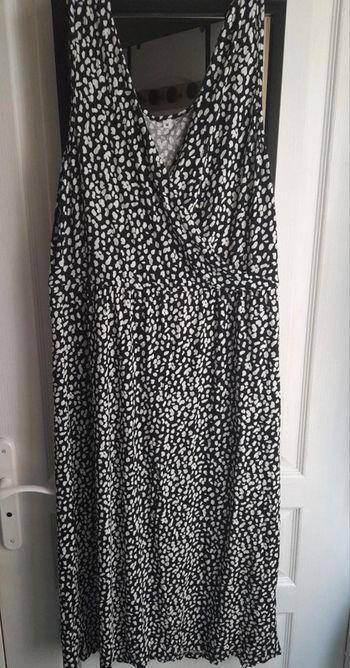 Robe décolleté cache cœur M