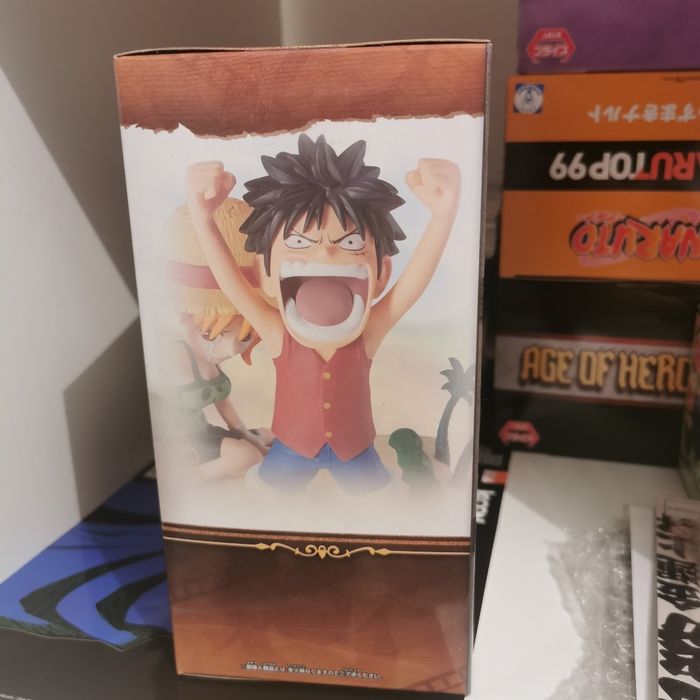 Figurine One Piece de Luffy et Nami Log Stories WCF - photo numéro 3