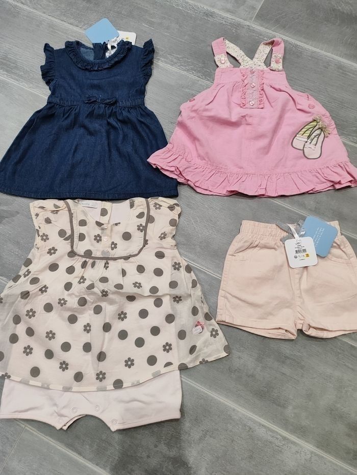 Lot vêtements 9/12 mois - photo numéro 3