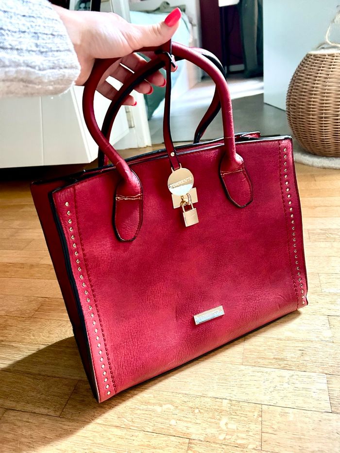 👜 Sac à main Torrente rouge en similicuir - photo numéro 9