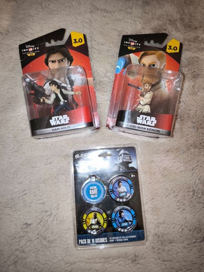 Neuf 🎀 Lot de 2 figurines et 1 paquet de 10 disques de collection Star Wars #