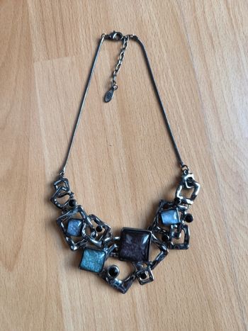 Collier