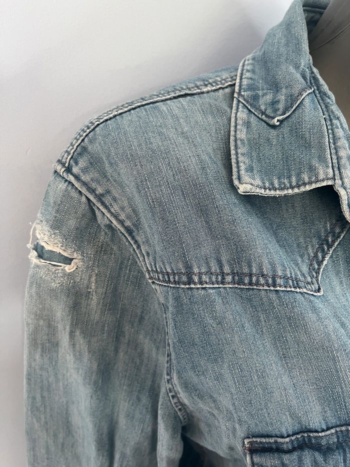 Chemise/veste en jean Sandro taille M effet usé - photo numéro 2