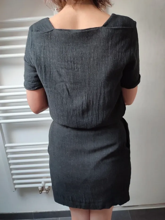 Robe cintrée  laine mélangée M - photo numéro 3