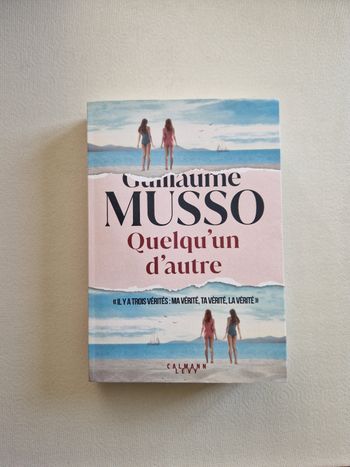 Quelqu'un d'autre - Guillaume Musso