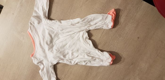 Pyjama et son bodie - photo numéro 4