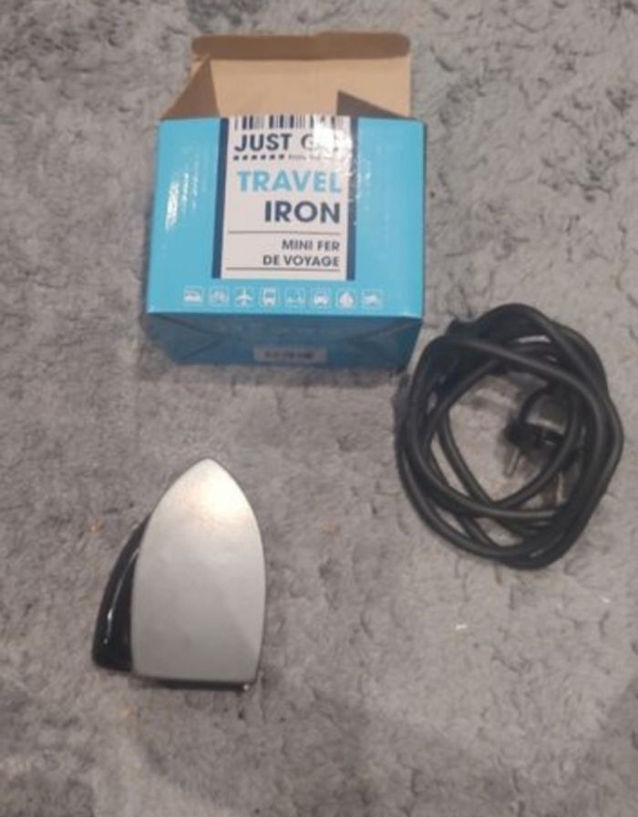 Mini fer a repasser électrique de voyage - photo numéro 2