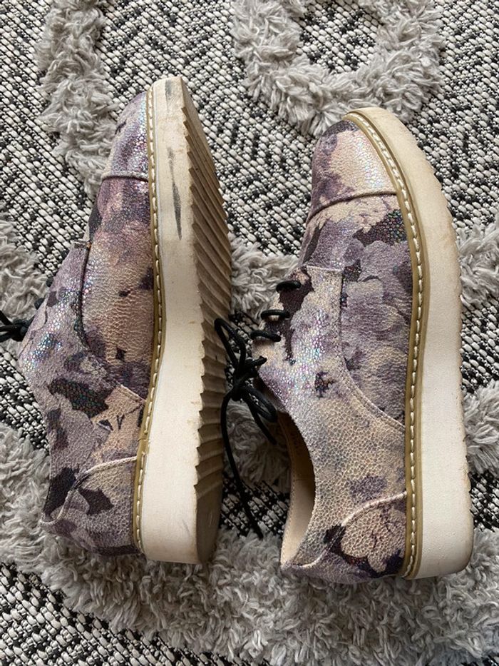 Chaussures à motifs - photo numéro 3