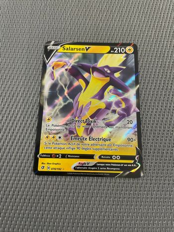 Carte Pokémon Salarsen V 070/192 Clash des Rebelles FR