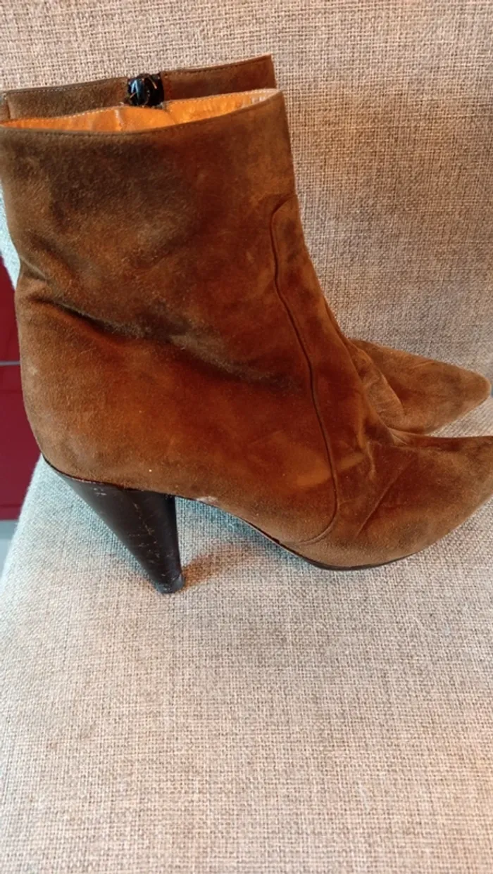 Bottines en daims taille 38 - photo numéro 4