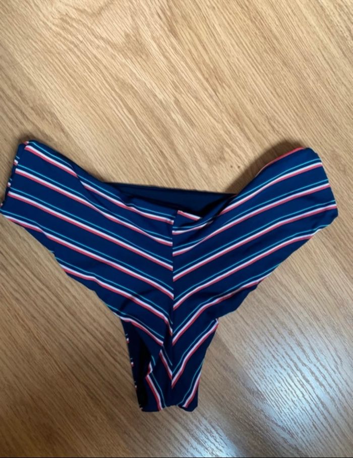 Bas de maillot de bain échancré - photo numéro 2
