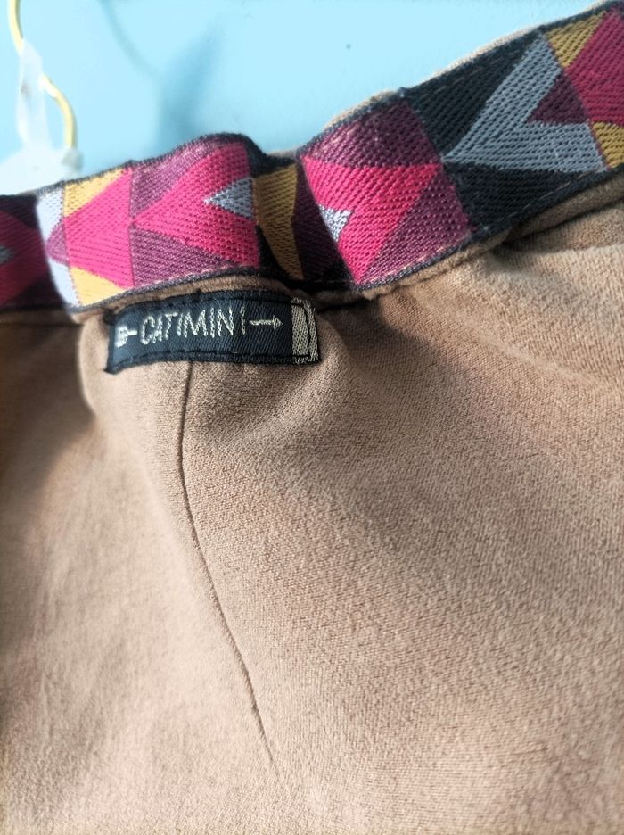 Jupe Fille Catimini 12 ans Daim beige camel ceinture imprimée TBE - photo numéro 4