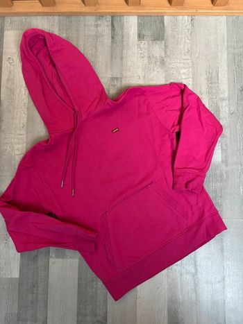 Sweat Levi’s rose - Taille S - Neuf