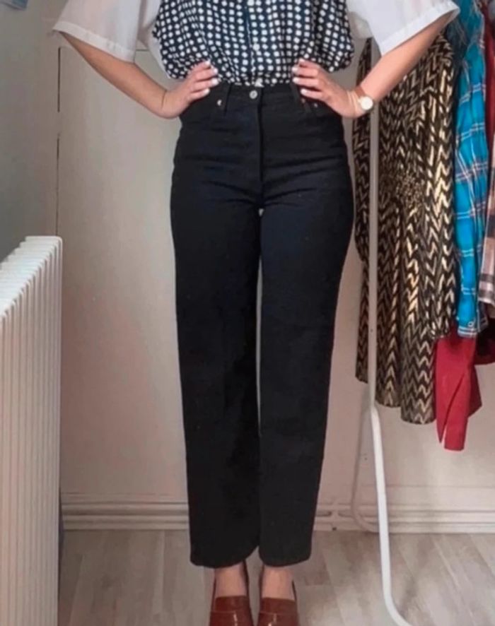 Levi’s Ribcage Straight W24L29